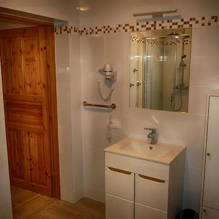 Apartamenty W Dolinie Goscina Apartment